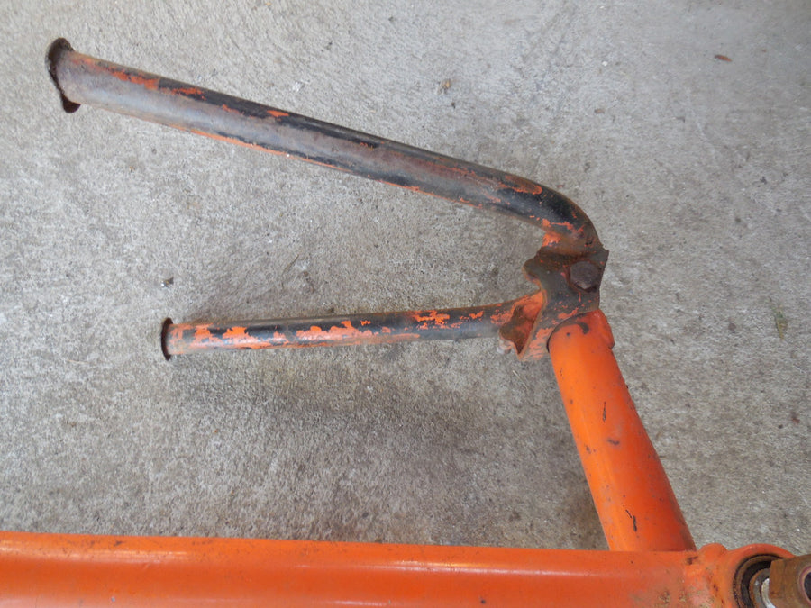 bras oscillant / béquille  motobécane  AV 92