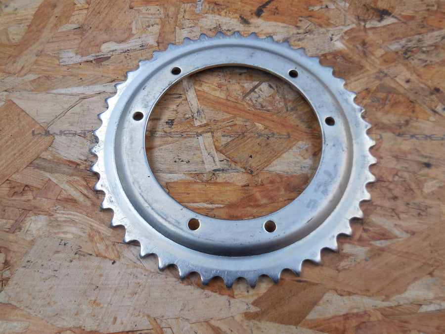 couronne arrière mobylette