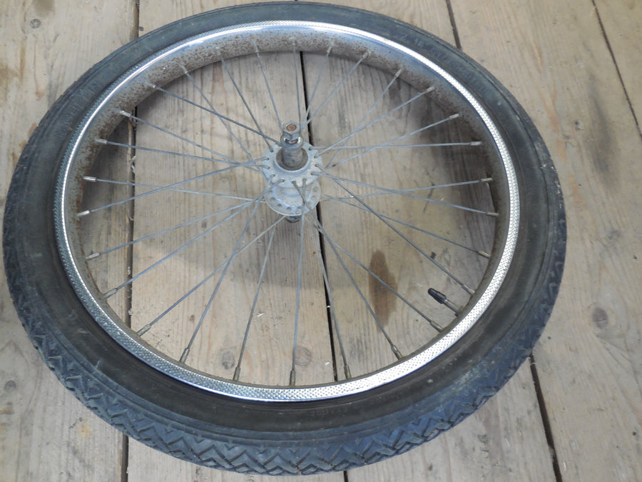 jante / roue peugeot  101