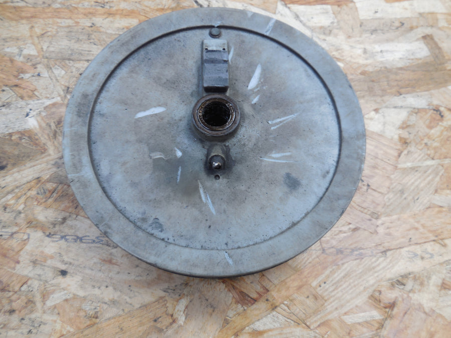 poulie /plateau peugeot  101 /102