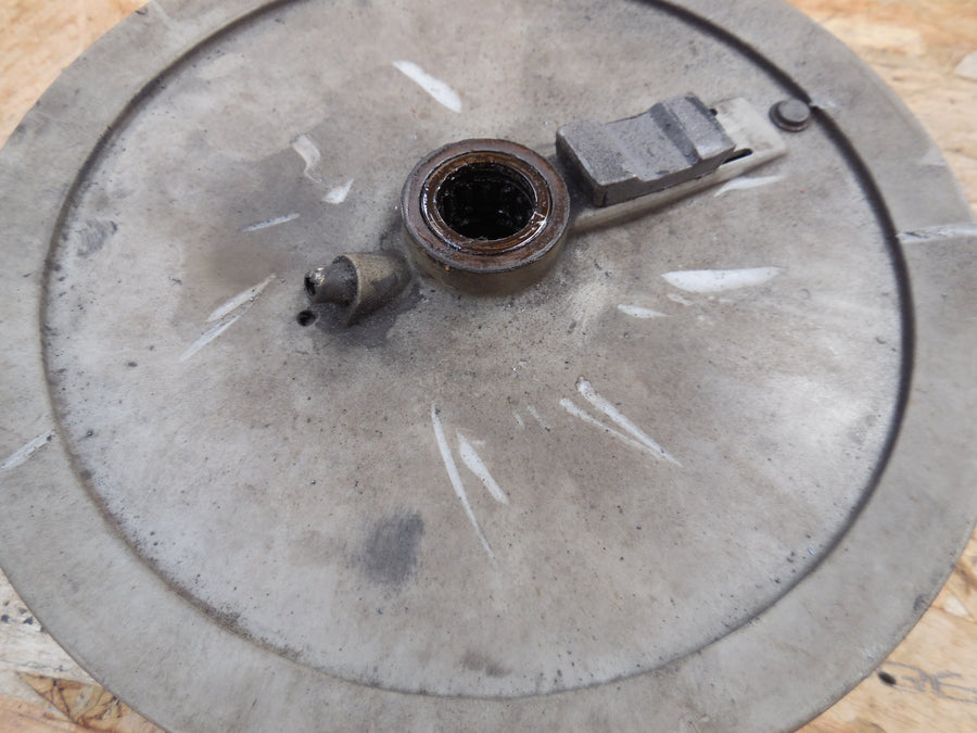 poulie /plateau peugeot  101 /102