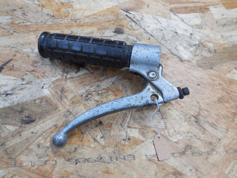 poignée accélérateur peugeot  101 / 102