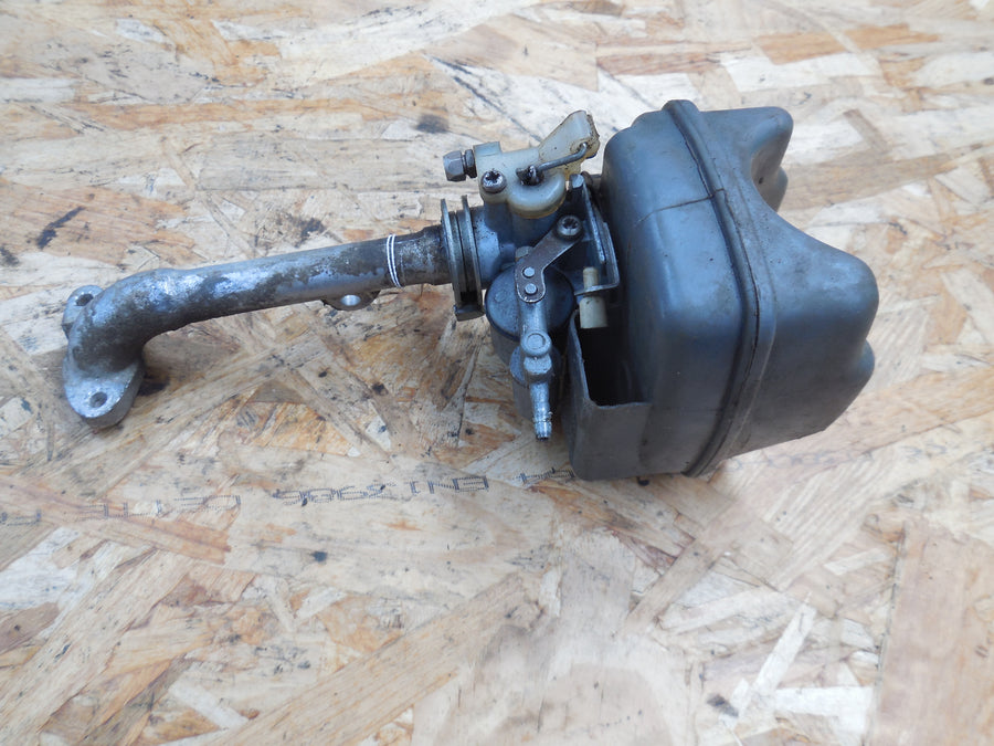 carburateur  + pipe  peugeot  101