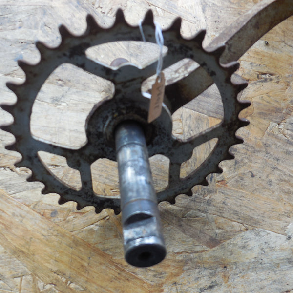 pédalier motobecane  av 32