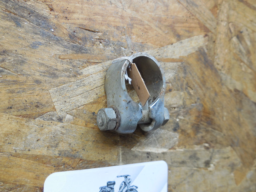 bague de fixation de selle  mobylette  GAC