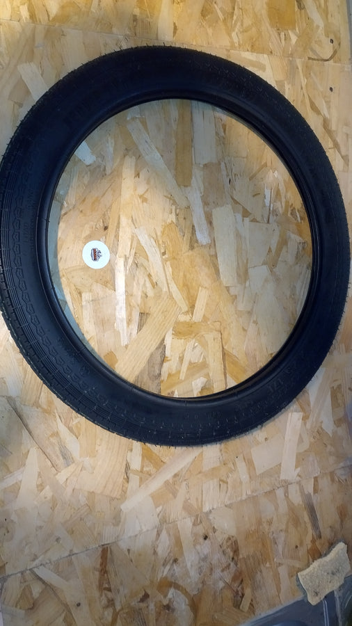 pneu  mobylette   Peugeot  103 Motobécane  51         2.25.17