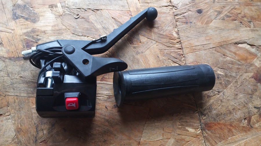 paire de poignée accélérateur freins